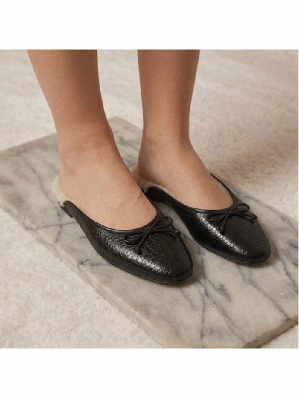 SCHUTZ Evelin Mule Size 6 Flats Black Shearling Lined Soft Square Toe Balletcore